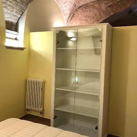 La Volta Diversa Centro Storico Fermo