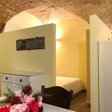 Lejlighed La Volta Diversa Centro Storico *